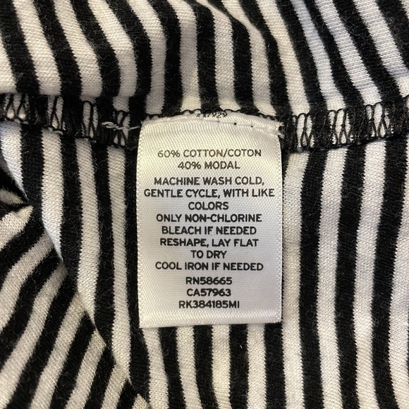 Susina horizontal striped gathered tank top - Picture 7 of 7